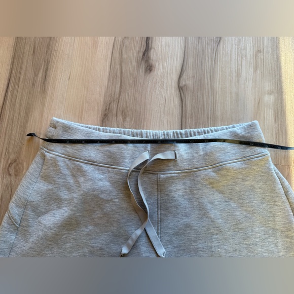 SPANX AirEssentials
Wide Leg Pant - lounge large - Picture 6 of 8